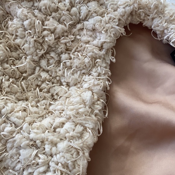 Cream jacket - Picture 4 of 4